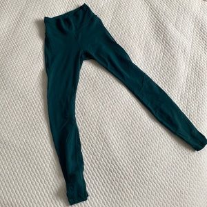 Teal lululemon leggings
